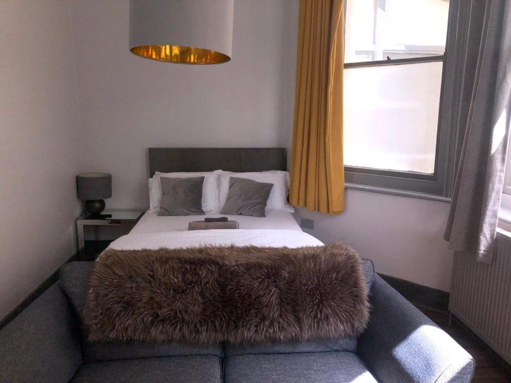 Apartament 1 Comfortable Studio Okręg wyborczy Hove Zewnętrze zdjęcie